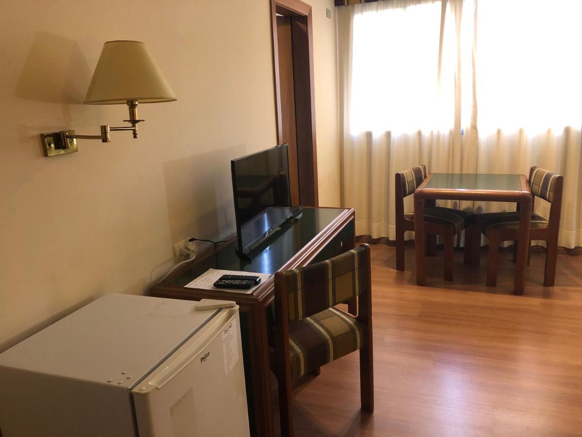 Duomo Park Hotel Куритиба Екстериор снимка