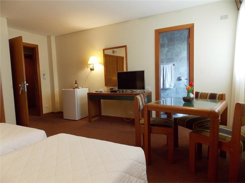 Duomo Park Hotel Куритиба Екстериор снимка